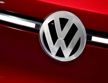 Η Volkswagen σκύβει το κεφάλι στις ΗΠΑ - Τα μαζεύει και φεύγει από το Ιράν
